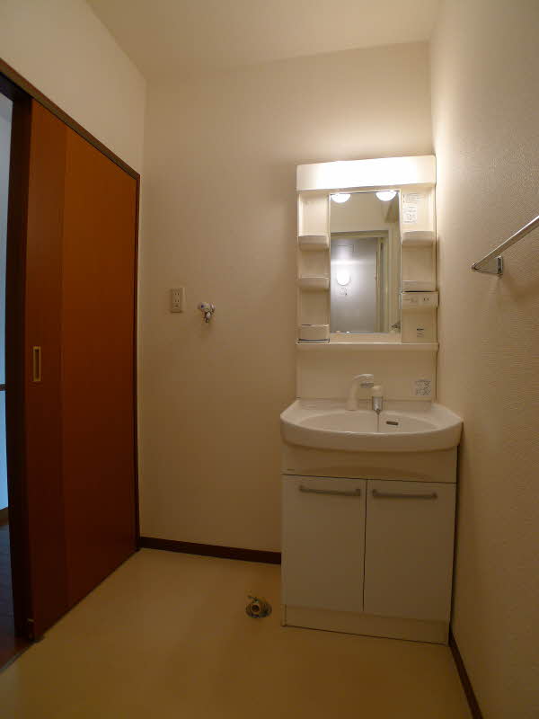 メゾン・ド・モン 101号-7