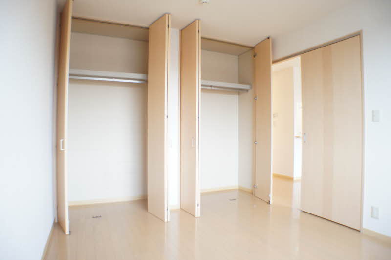 クレール弐番館 202号-4