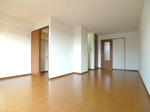 コーポ牧 202号-2