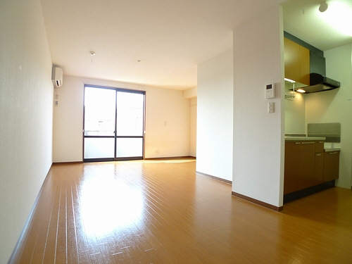 コーポ牧 202号-3