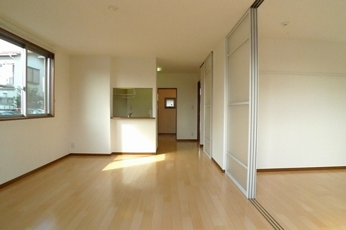 エスポワールおおたかＢ 102号-3