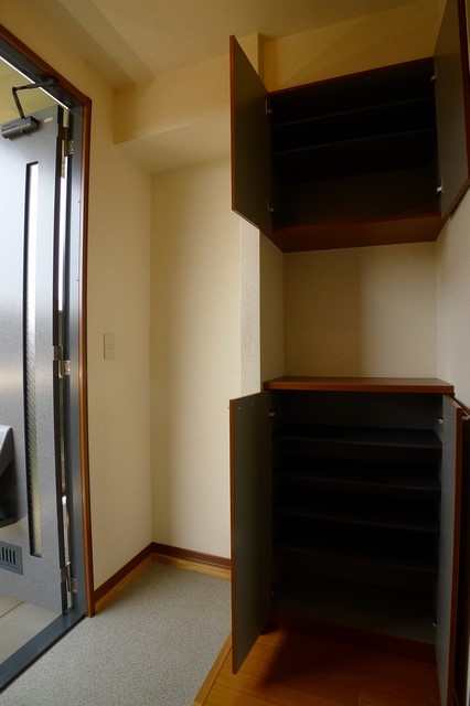 クレスト・ドミール 206号-9