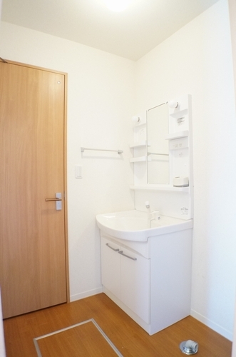 コーラルリーフⅡ 204号-8