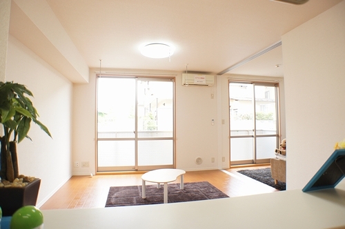 メゾン・ド・ボヌール 103号-2