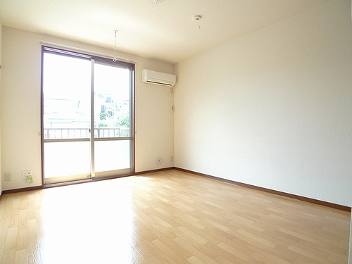 プレザントハウス 203号-2