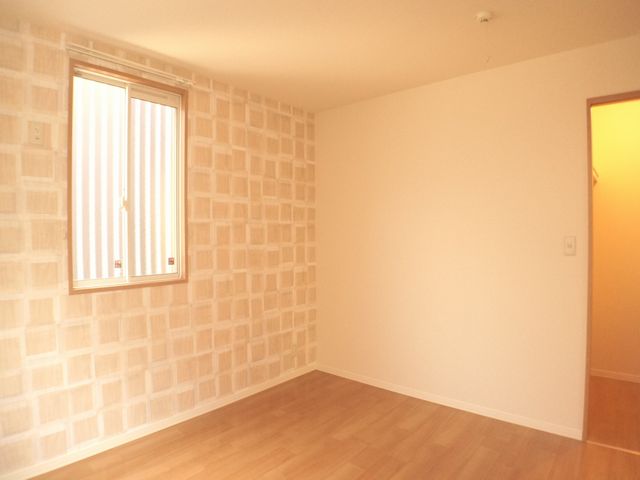 コスモレジデンス 102号-5