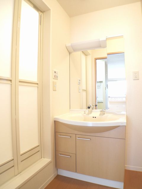 コスモレジデンス 102号-8