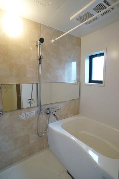 パールタウン岩田45 201号-10