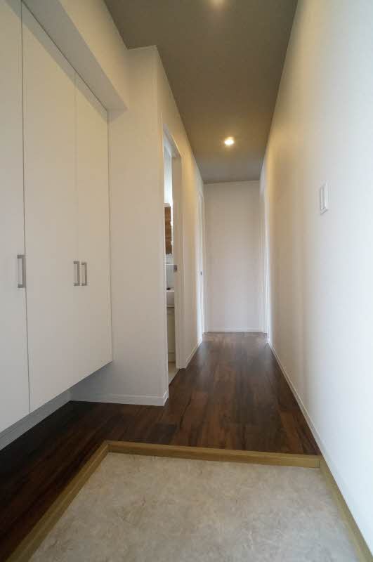 パールタウン岩田４６ 201号-12