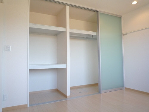 オークス壱番館 103号-5