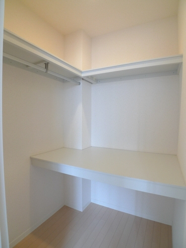 Ｇｒｅｅｎ　Ｆｉｅｌｄ・Ｃ 103号-8