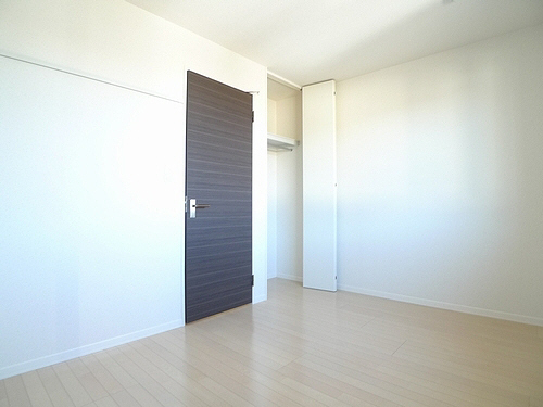 メゾンガーネット 202号-4