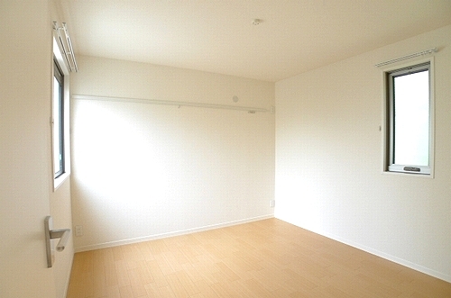 コンフォール北柏 102号-4