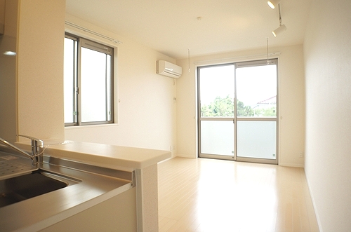 クローバーハウス 203号-2