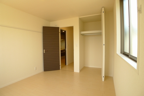 シェル　コリーヌⅡ 101号-4