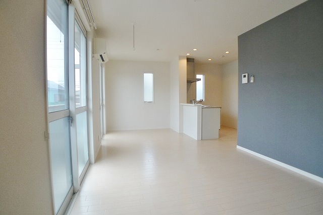 フェアリーコート弐番館 203号-3