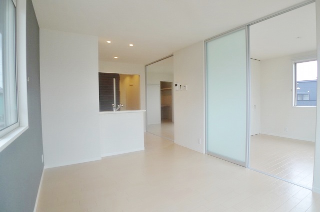 フェアリーコート弐番館 204号-2