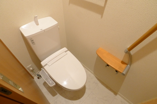 メゾンドール船戸 201号-9