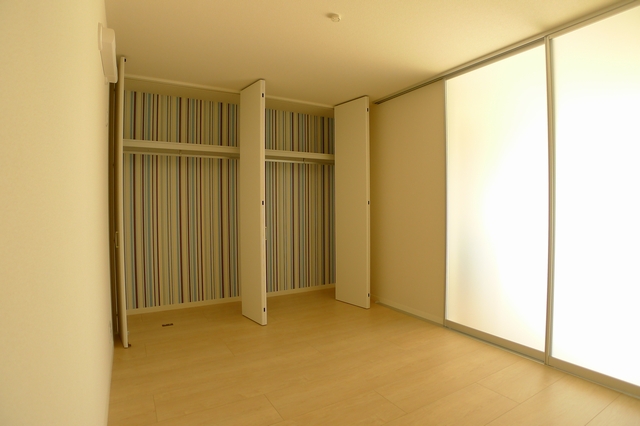 レジデンスヒルズ 304号-6