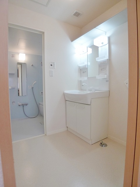 ラフィーネ（野田） 202号-7