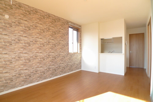 Ｐｌｕｍ　Ｖｉｌｌａ　Ａ 201号-2