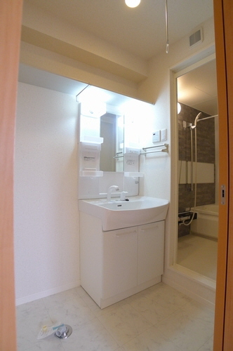 ボヌールレジデンス 303号-7