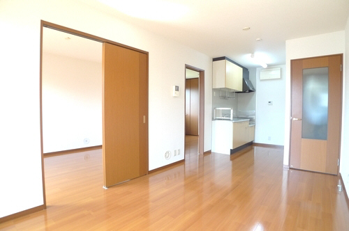 メゾン貝渕 202号-2