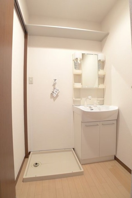 ヴァンヴェール 101号-8