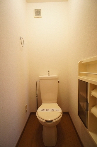 センパークＢ 201号-9