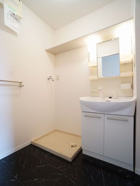 グランメールＡ・Ｂ・Ｃ・Ｄ棟 101号-9