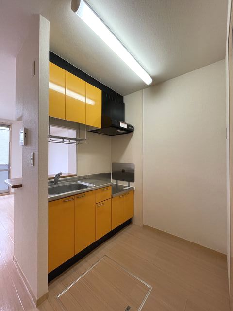 シャーメゾンT 203号-6