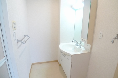 ボー・セジュールⅠ番館 106号-9