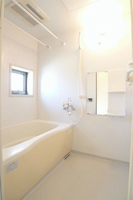 エリュシオン 203号-8