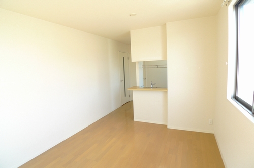 シャーメゾンほたる野　Ｃ棟 101号-3