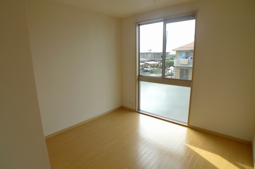 ヴィラ・デ・エスポワールＢ棟 201号-5