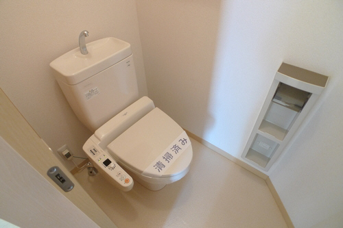 ヴィラ・デ・エスポワールＢ棟 201号-7