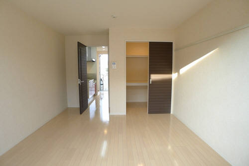 グランシャリオ 102号-2