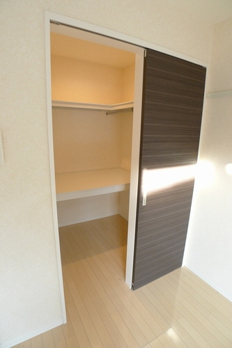 グランシャリオ 102号-3