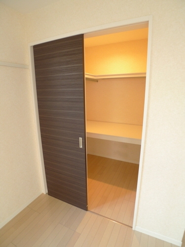 グランシャリオ 103号-3