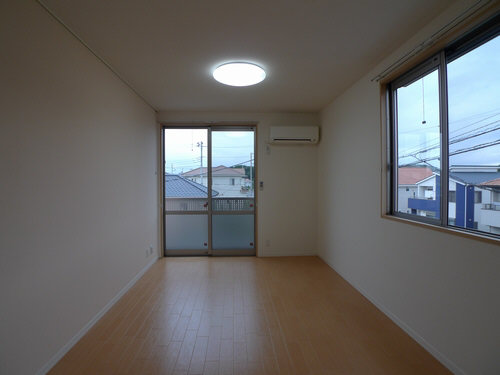 フランボワーズ請西東Ａ棟 202号-10