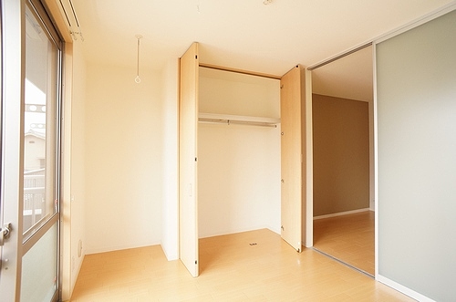 メゾン・シューネス 201号-5