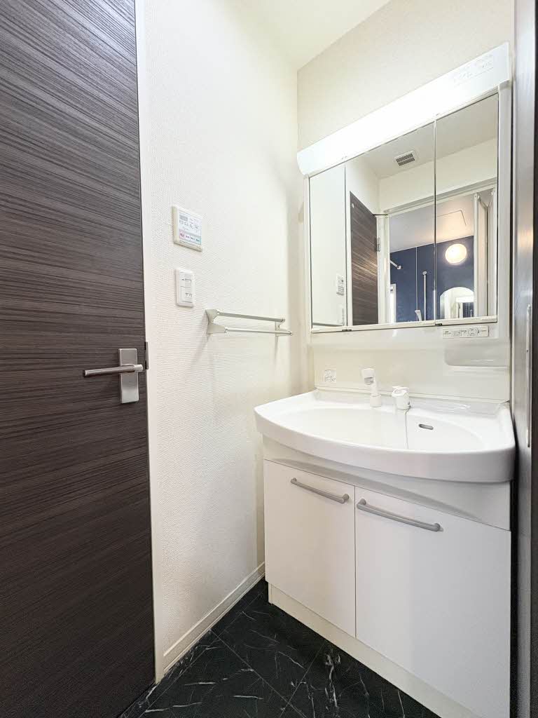 サンモールＳＲ　Ｃ 201号-7