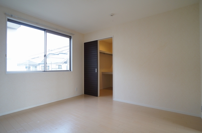 グラン・シャリオ A棟 203号-10