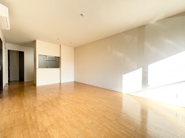 レ・クレ・ドール　アベイユ 102号-3