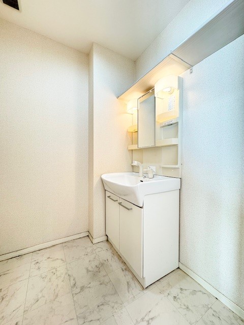 レ・クレ・ドール　アベイユ 102号-7