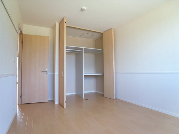 メゾン月ノ木　弐番館 102号-4