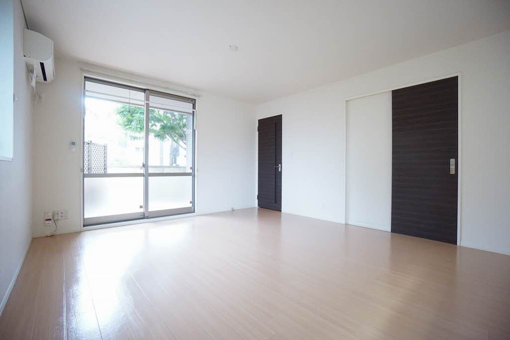 El cielo azul B 102号-2