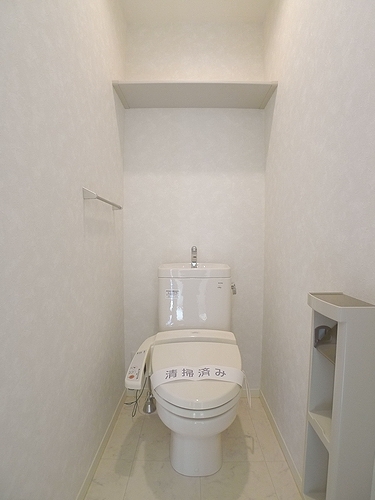 El cielo azul C 202号-8