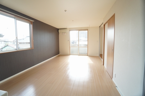 パティオスＡ 203号-2