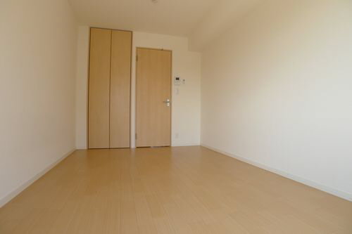 メゾンド・パーシモン 203号-2